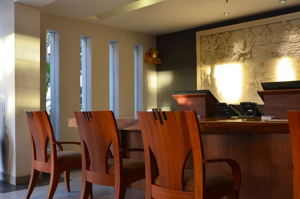 Singkenken Boutique Hotel スミニャック エクステリア 写真